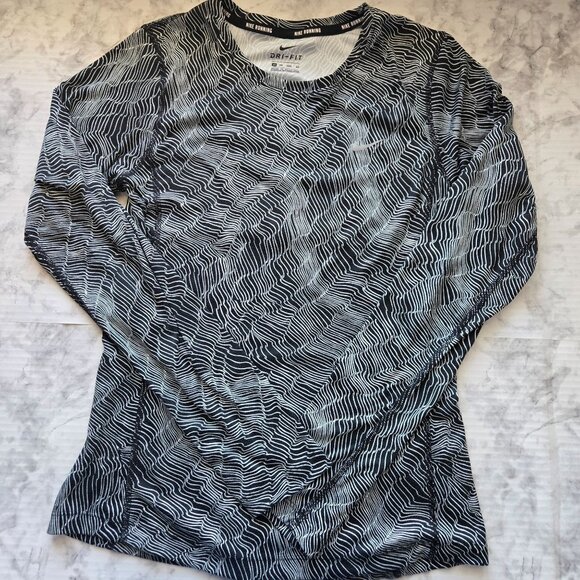 Nike Running Women's Dri-Fit Long-Sleeve Running Shirt Sz XS - Picture 1 of 9
